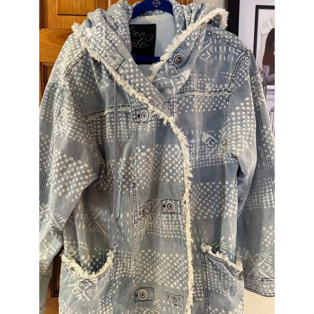 Free People Hooded Denim Jacket Boho Raw Edge Utility Coat L - Picture 3 of 10